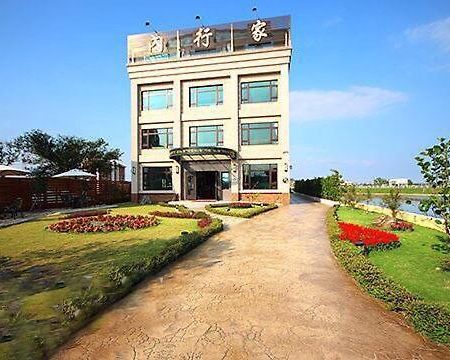 Lo Hong Ka Countryside House Apartment Luodong Exterior photo